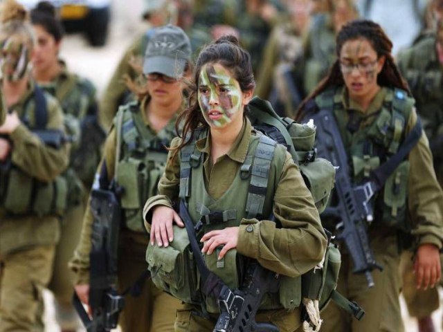 Israel pode lutar em duas ou mais frentes, dizem militares