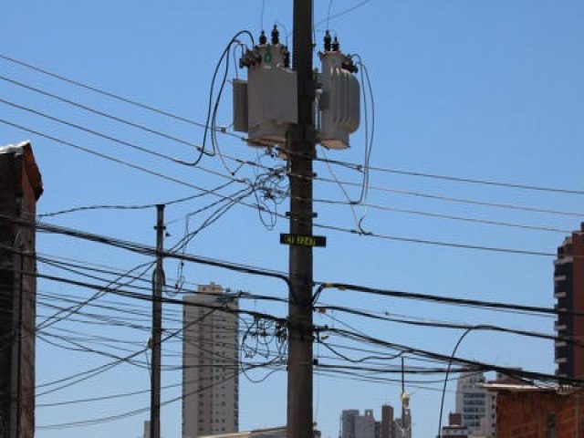 Como Nova York, Londres, Buenos Aires enterraram fiação elétrica — e quais são as dificuldades do Brasil