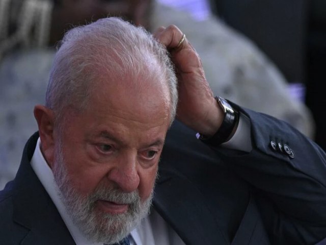 Pesquisa mostra avaliação negativa de Lula aumentando