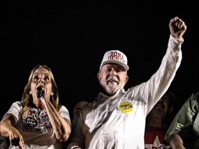 Deputada de Lula  afastada por ligao com milcia