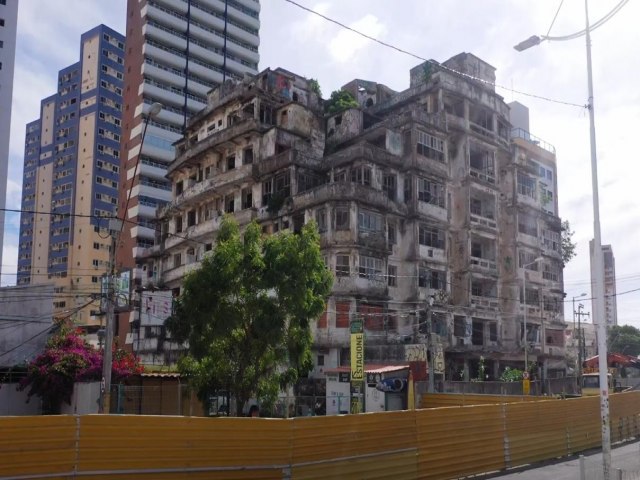 Edifcio So Pedro ser demolido imediatamente, decide Prefeitura de Fortaleza