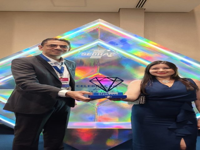 Sala do Empreendedor de Juazeiro do Norte recebeu Selo Diamante pela primeira vez em Braslia