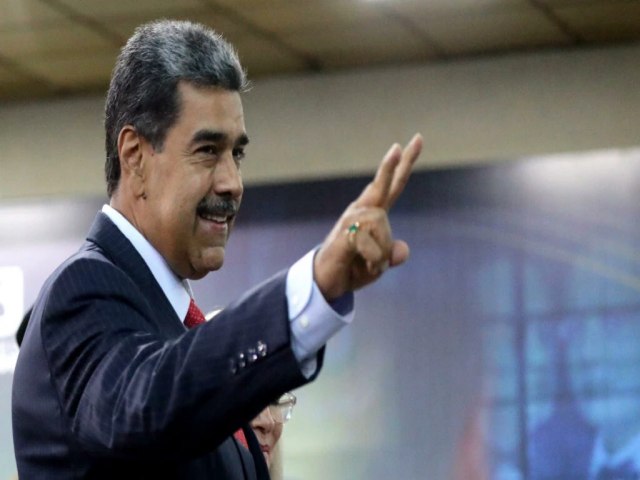 EUA oferecem anistia para Maduro deixar o poder, diz jornal