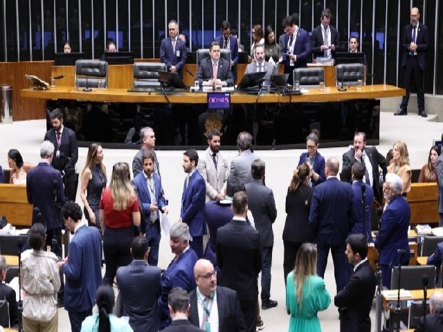 Congresso derruba vetos da LDO e libera verbas para munic�pios
