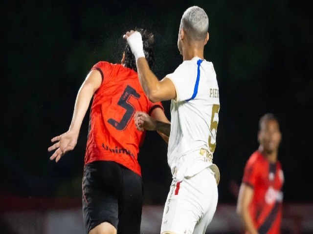 Fortaleza perde para o Atl�tico-GO e desperdi�a chance de se aproximar do G2 da S�rie B