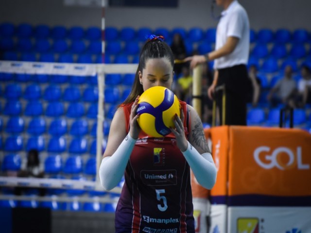 Bluvolei joga nesta sexta-feira em Blumenau pela Superliga B de vlei Feminino