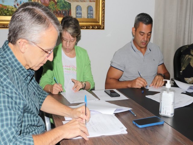 Semed assina Termos de colaborao com OSCs e parceria com o Rotary Clube