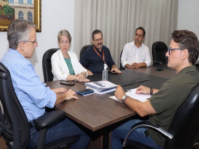 Blumenau e Amve analisam parceria para expanso do servio de meteorologia