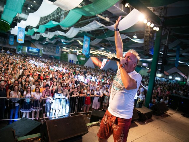 Tim Toupet volta ao Brasil para mais apresentaes na Oktoberfest Blumenau