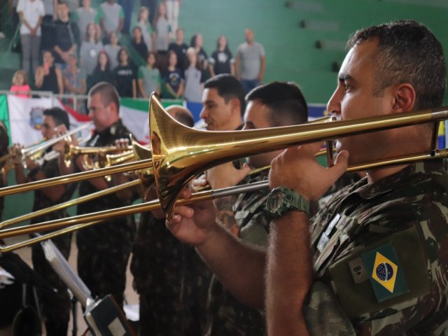 Escola Bsica Municipal Vidal Ramos recebe o projeto Ptria na Cidade