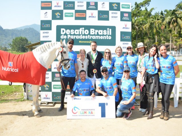 Desafio Brasil de Paradestramento rene atletas em evento indito em Blumenau