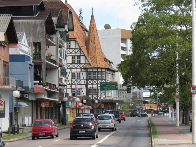 Confira como fica o trnsito em Blumenau durante o feriado da Independncia