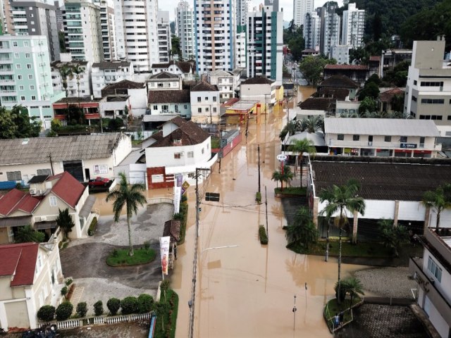 Saiba os critrios para requerer o benefcio do FGTS