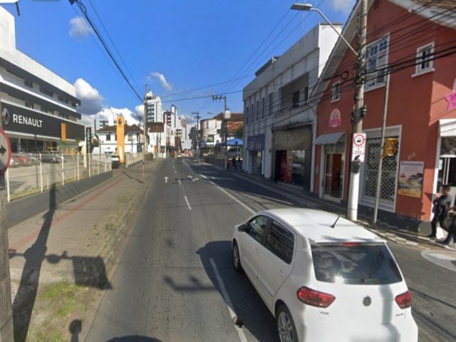 Samae realiza interveno na Rua So Paulo neste domingo, dia 19