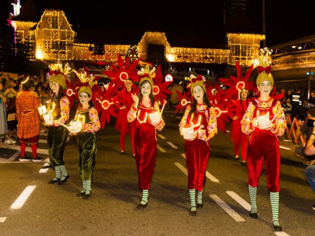 Desfile indito na Rua Curt Hering promete encantar o Centro da cidade