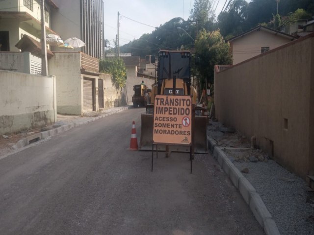 Trecho em obras na Rua Ararangu ter etapa de pavimentao no sbado, dia 16