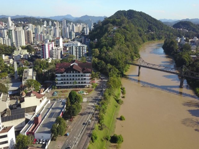 Secretaria de Meio Ambiente e Sustentabilidade participa de evento do comit de bacias da Regio Sul