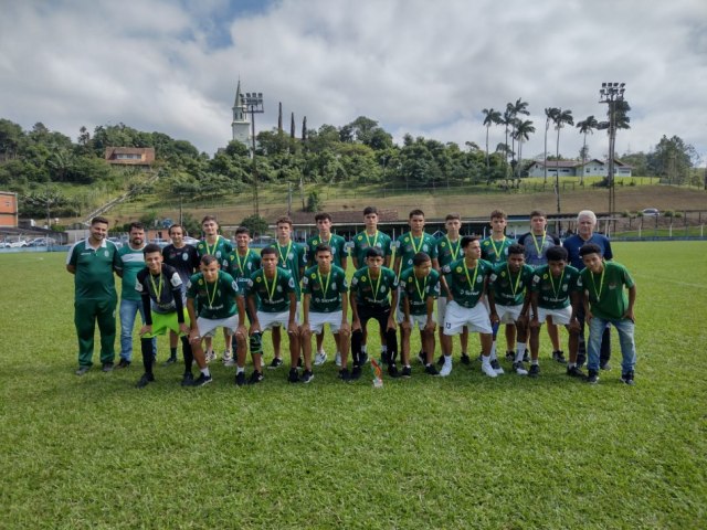 Futebol de Blumenau garante classificao para Etapa Regional dos Joguinhos