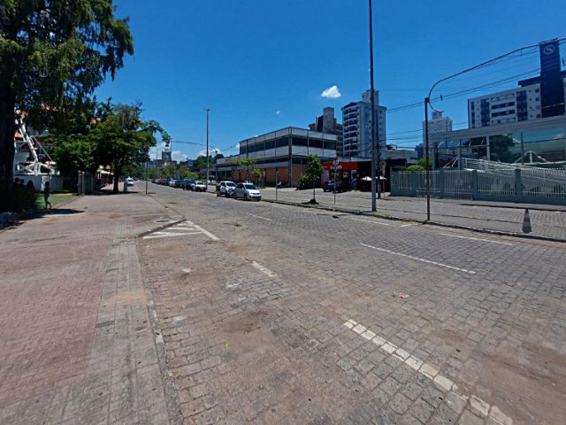 Rua Alberto Stein  parcialmente interditada neste feriado