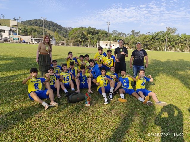 EEB Professor Honrio Miranda conquista etapa microregional do Moleque Bom de Bola