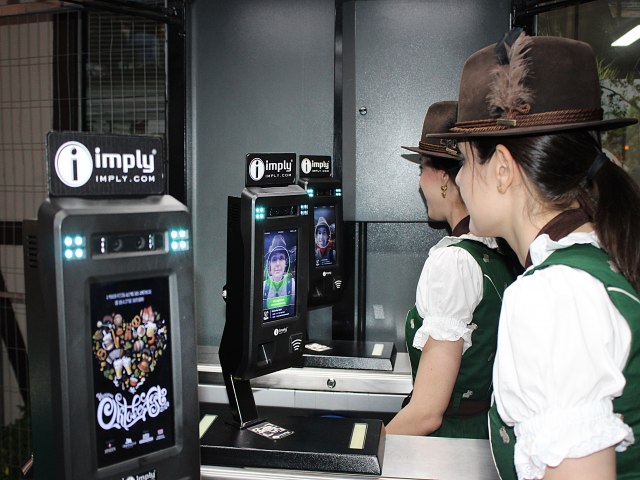 Reconhecimento facial  a nova tecnologia da Oktoberfest de Blumenau