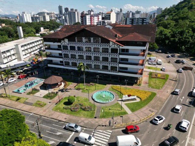 Prefeitura de Blumenau inicia convocao de mais de 430 profissionais da Educao aprovados em concursos pblicos