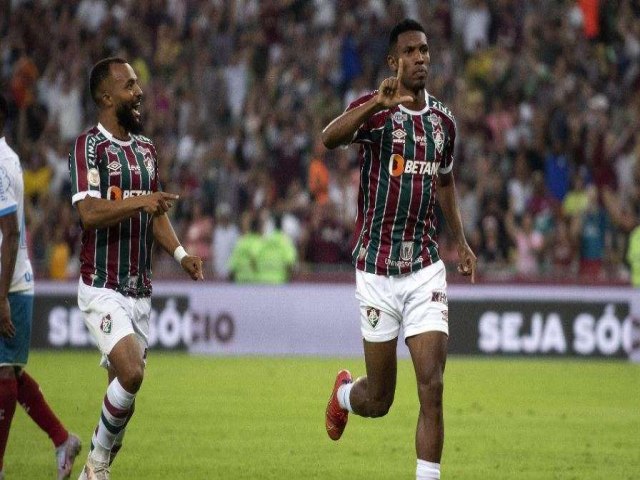 De virada e com um a menos, Fluminense vence o Bahia no Maracan