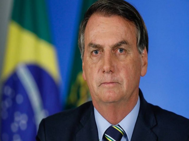 TSE interrompe sesso com placar de 3 a 1 por condenao de Bolsonaro