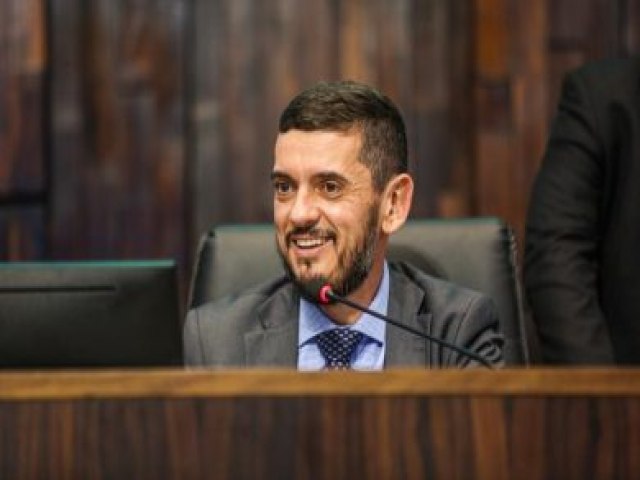 PL libera passe de Rodrigo Bacellar, que está de malas prontas para o União