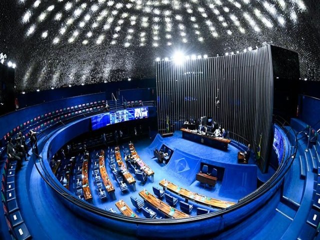 Senado decide adiar votação da minirreforma eleitoral 