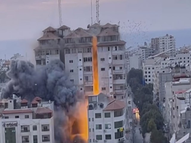 Guerra: centenas de foguetes são disparados de Gaza e Líbano contra Israel 