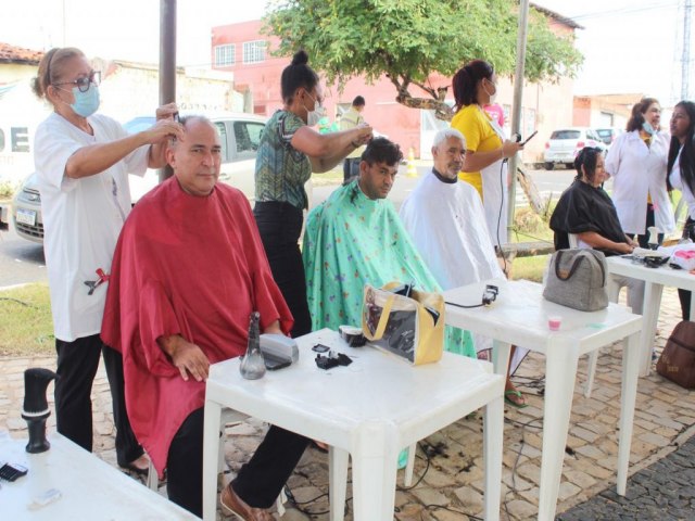 Teresina Cuida de Voc proporciona manh de cidadania no bairro Trs Andares