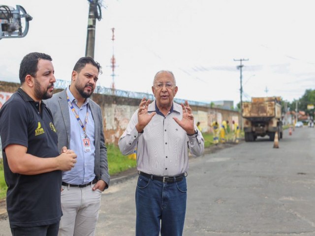 Dr. Pessoa determina que Eturb realize operao tapa buracos de ruas de manh, de tarde e de noite em toda a capital