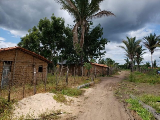 Eturb fecha parcerias para regularizao fundiria da comunidade Dandra dos Cocais na capital