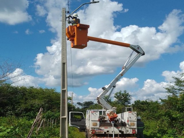 Prefeitura amplia iluminao pblica do Assentamento Alto Bonito, na zona Rural de Teresina