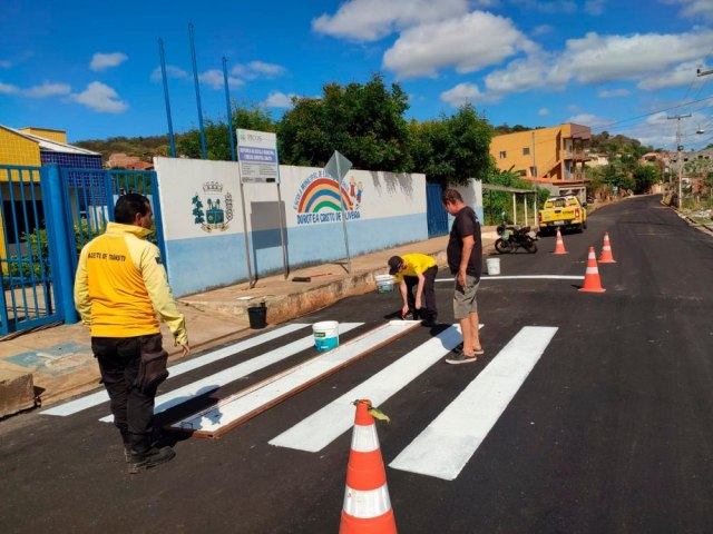 PICOS: Secretaria de Trnsito intensifica trabalho de sinalizao nos bairros Passagem das Pedras e Boa Vista