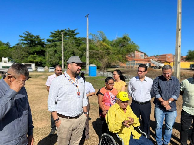 Prefeito Dr. Pessoa vistoria obra da ponte que vai ligar as zonas Norte e Leste de Teresina