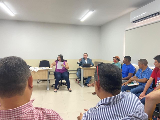 LIDERANAS COMUNITRIAS DE TERESINA SE MOBILIZAM E PROMETEM JUDICIALIZAR DENNCIA CONTRA PREFEITURA DE TERESINA.