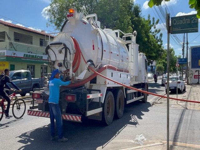 Para evitar transtornos, caminho Hidrojato  usado para desobstruir bueiros na capital do Piau