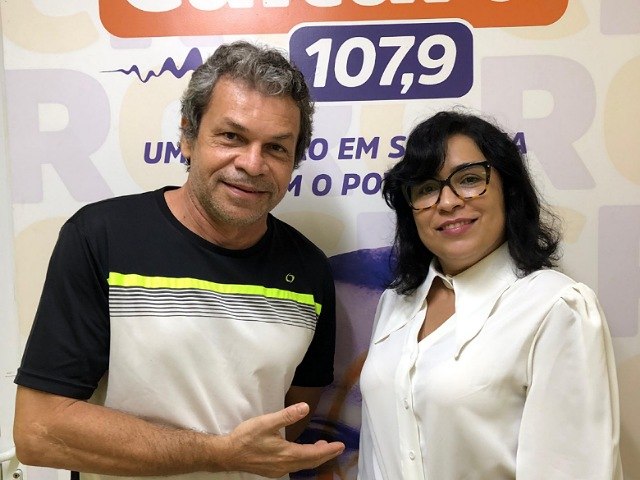 Rdio FM Cultura de Teresina recebe chefe da unidade de sade da mulher do HU-UFPI