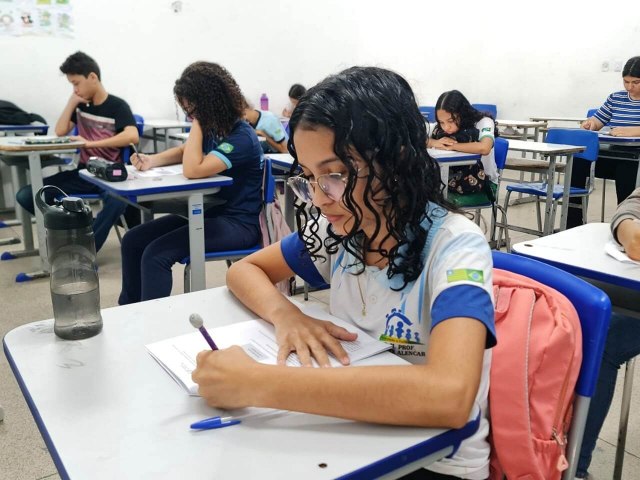 Alunos do COE participam da Olimpada de Lngua Portuguesa