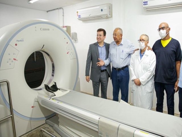 Centro Cirrgico do Hospital Alberto Neto do Dirceu  reformado e entregue a populao