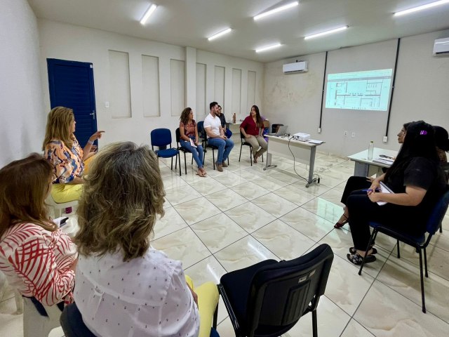 Secretaria das Mulheres avana com projeto de lavanderias comunitrias em Teresina e Parnaba