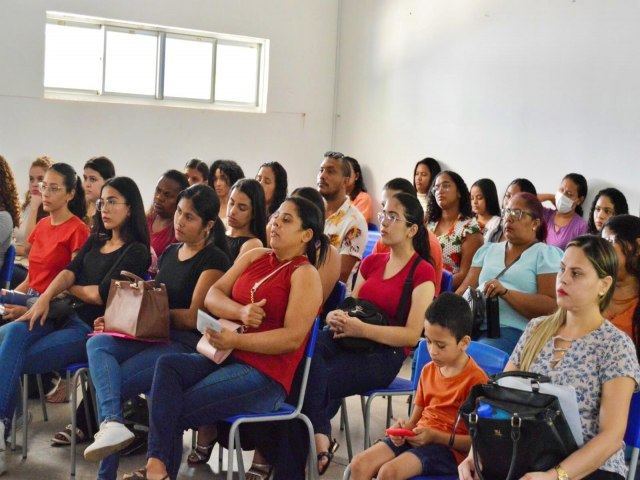 Semec oferece formao para Auxiliares de Apoio  Incluso