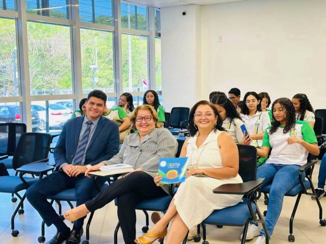 Bate-Papo na FELIPI discute a importncia da literatura infantil nas escolas