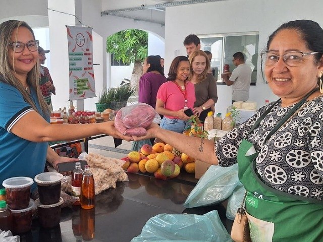 Sede da SSP em Teresina recebe mais uma edio da Feira da Agricultura Familiar com Segurana