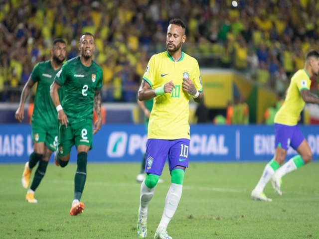 Neymar ultrapassa Pel e se isola como maior artilheiro da histria da seleo brasileira