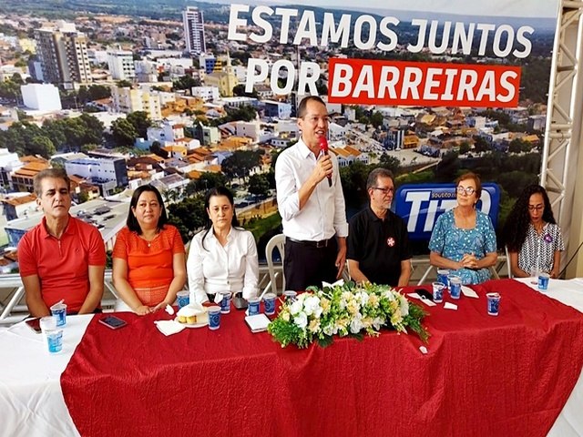 Tito promove encontro de lideranas polticas com a presena do Secretrio da Casa Civil da Bahia