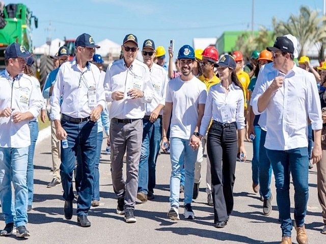 Junior Marab realiza visita tcnica s instalaes da 18 Bahia Farm Show