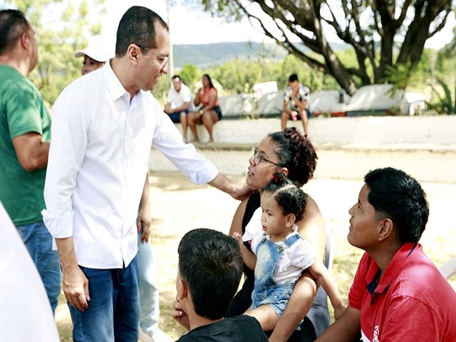 Caravana do Plano de Governo Participativo da pr-candidatura de Tito (PT) ocorreu ontem quinta-feira (20).